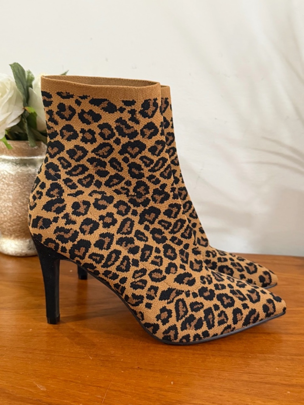 MIA Mckinley Leopard Stretch-Knit Pointed-Toe Stiletto Sock Booties Size 7.5